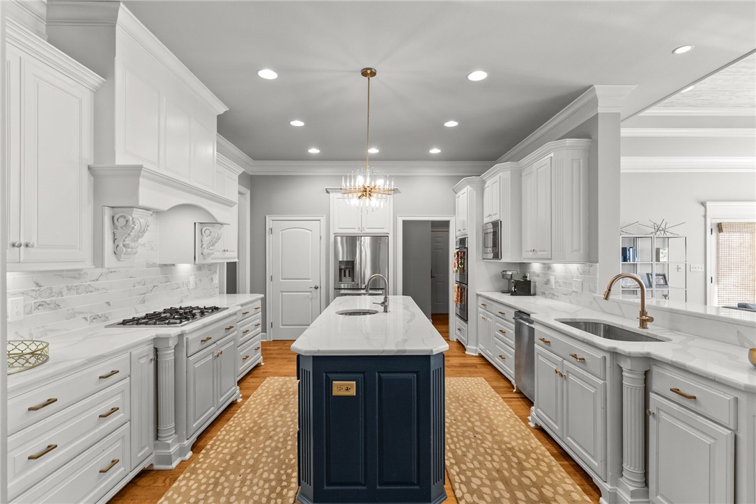 CHENAL VALLEY "BELLE VALLEE THE COURTS" - Residential