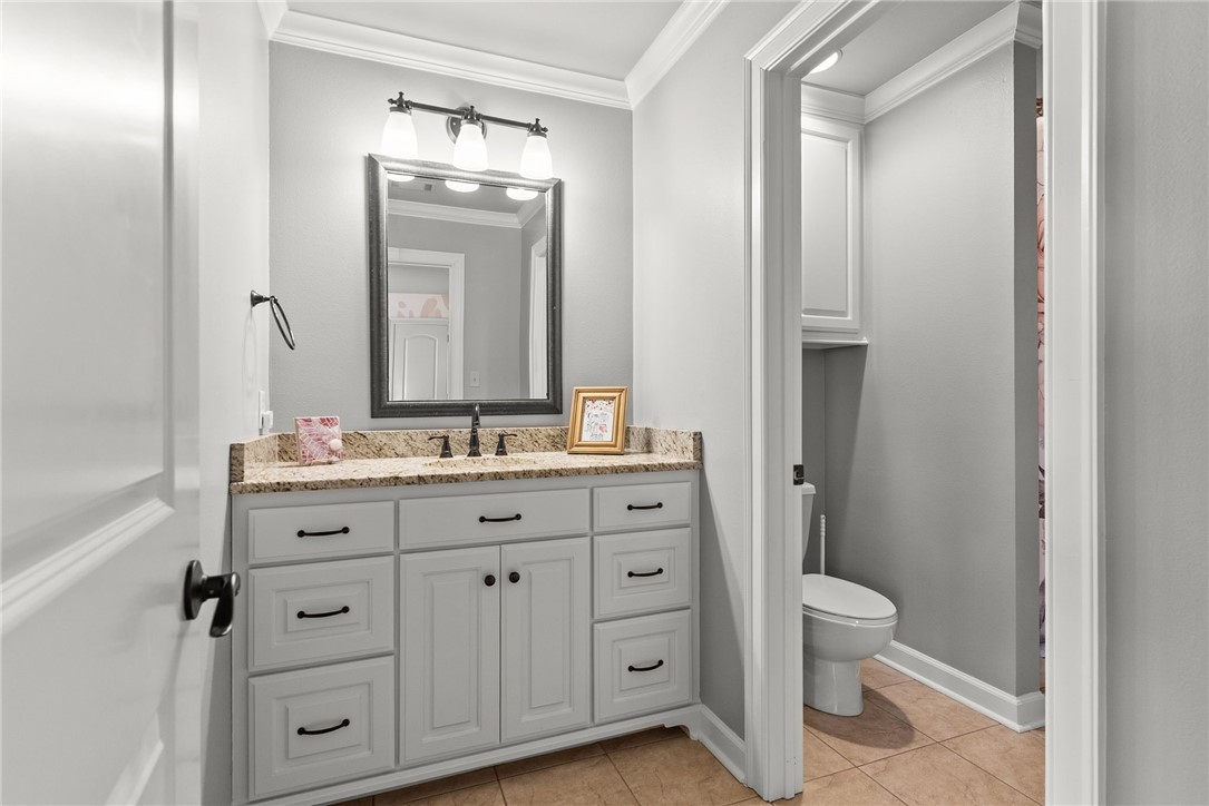 CHENAL VALLEY "BELLE VALLEE THE COURTS" - Residential