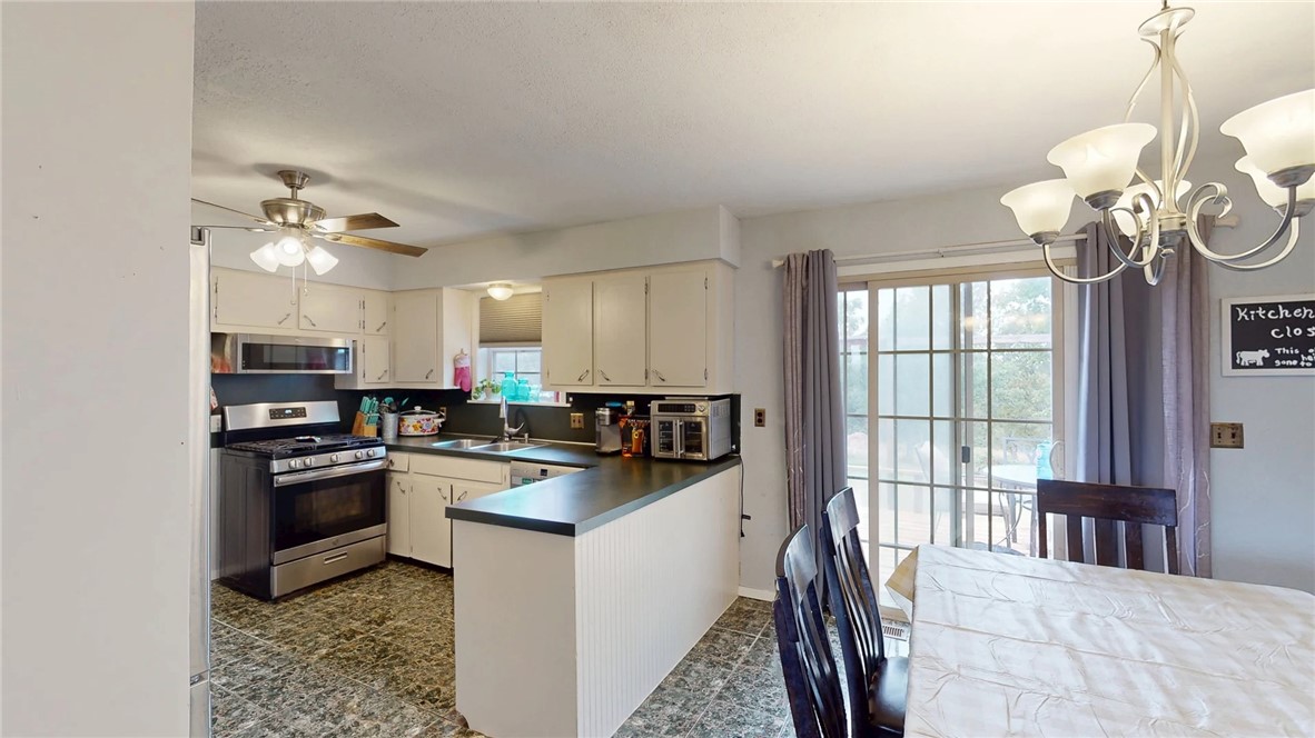 1483 Madison 7855