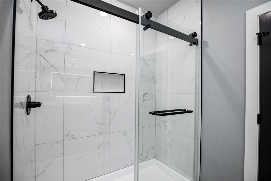 Lands End Sub Bvv - Residential Lease