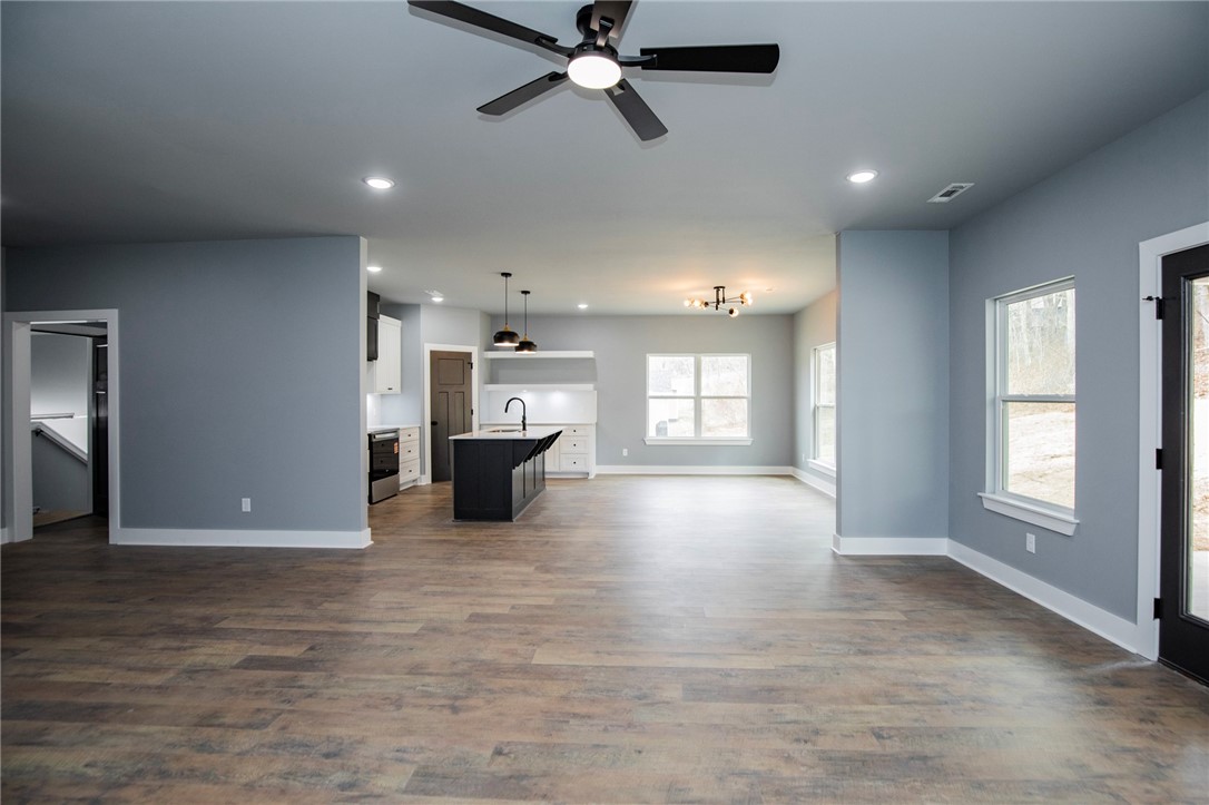 Lands End Sub Bvv - Residential Lease