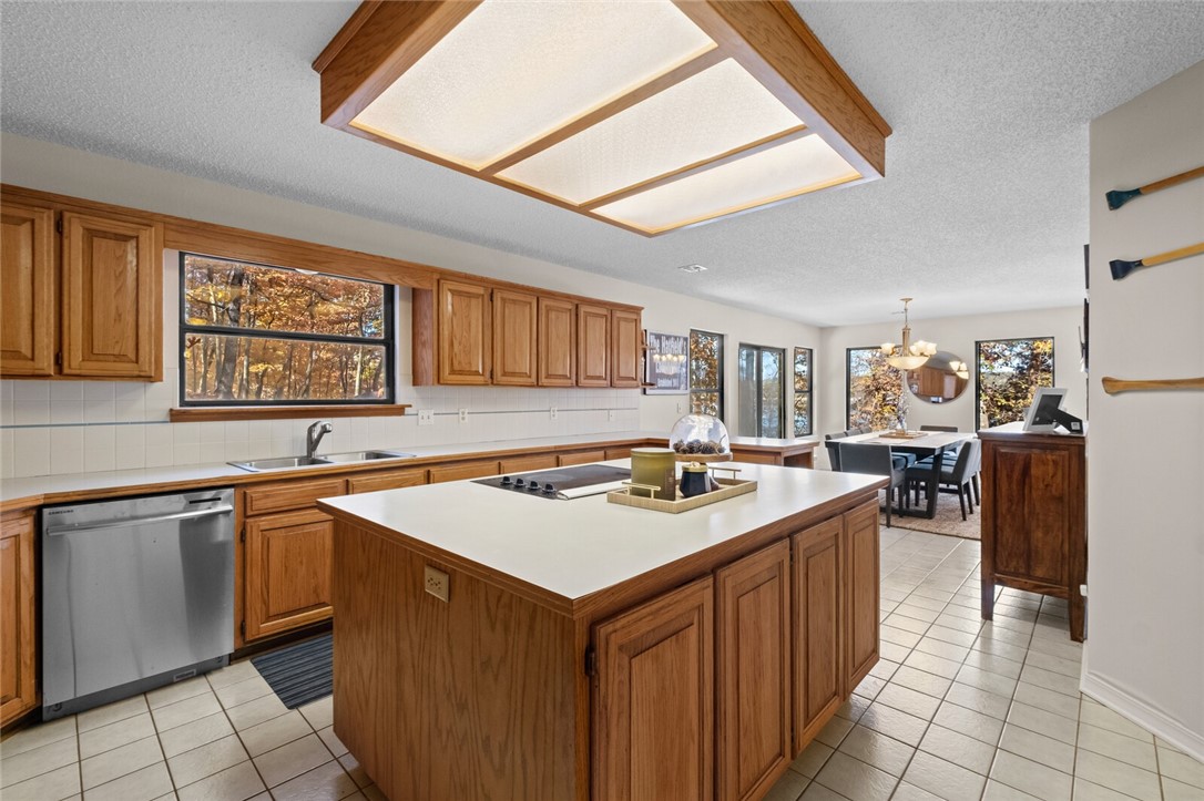 Shaddox Bay - Residential