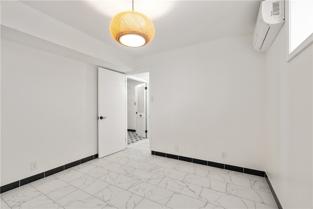 Country Club Terrace - Residential