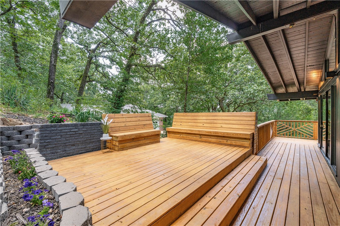 Country Club Terrace - Residential