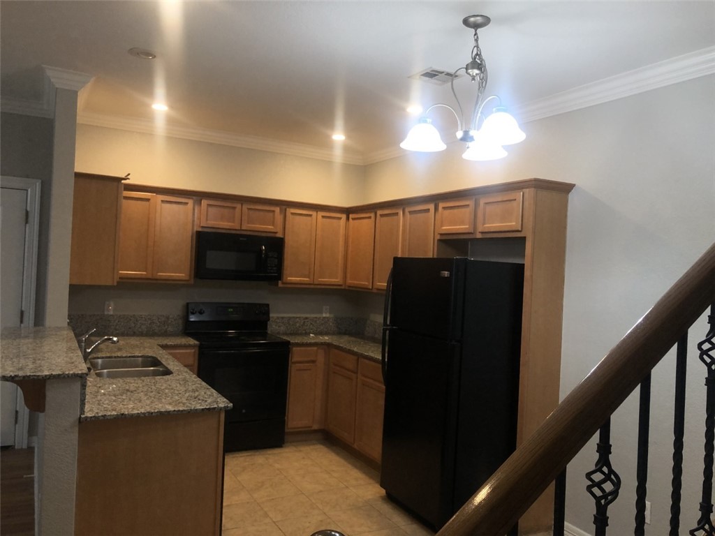 TIMBER TRAILS S/D - Residential Lease