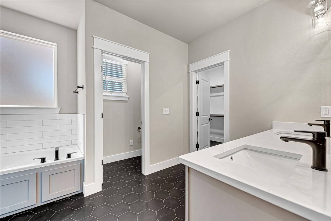 Bankfoot Sub Bvv - Residential