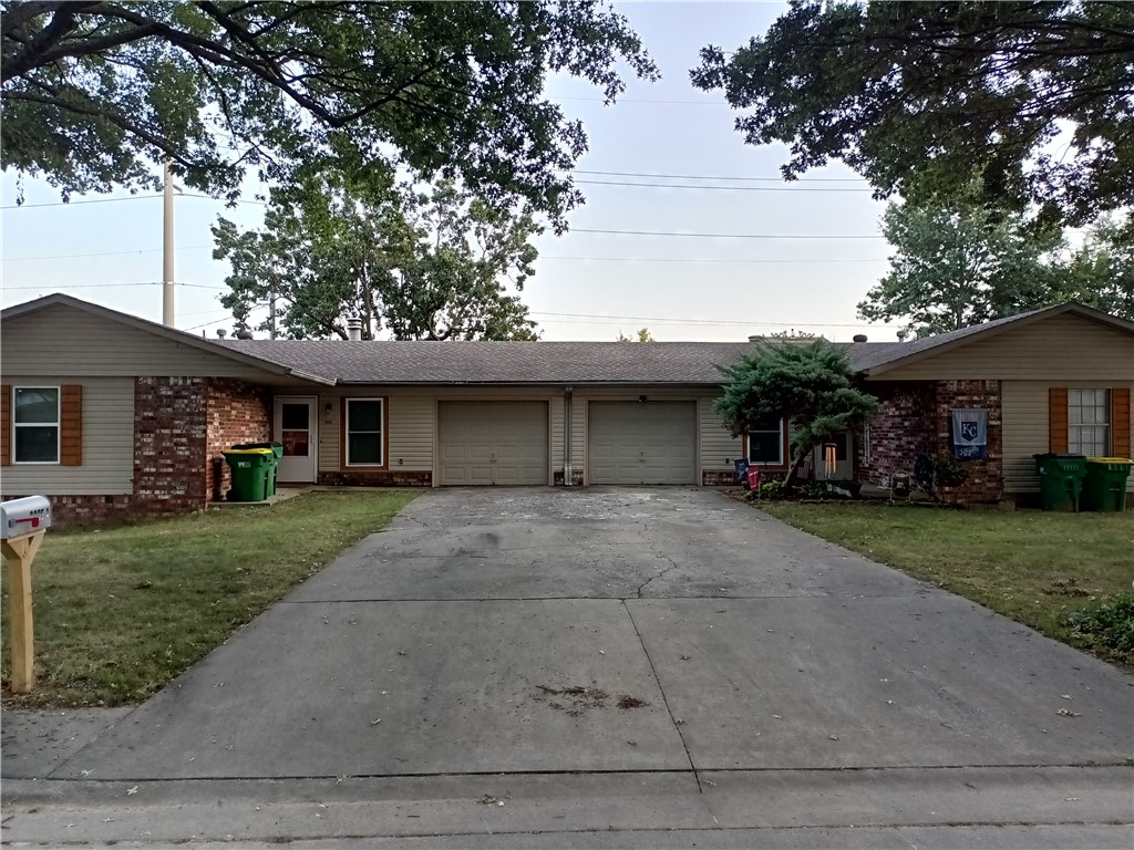 Wonderfully remodeled (both sides) duplex close to everything in Springdale. Each side has 2 BR, 1.5 BA, 1164 sq. ft., with 1-car garage. Side A is being used as a travel nurse rental. It is currently furnished. Side B has long term tenants who wish to stay. List Agent (seller) will accommodate a showing for side B once a contract is executed. Pictures will show modern upgrades and professional remodeling work. Units boast granite countertops, newer HVAC units, new windows and patio doors, flooring, paint, bathroom upgrades, and much more. Please do not disturb side B tenants! Feel free to ask list agent for travel nurse rental information.