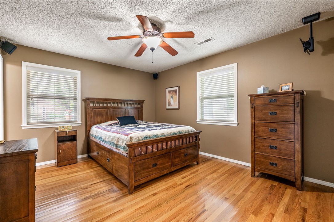 Strawberry Hill Sub - Residential Lease