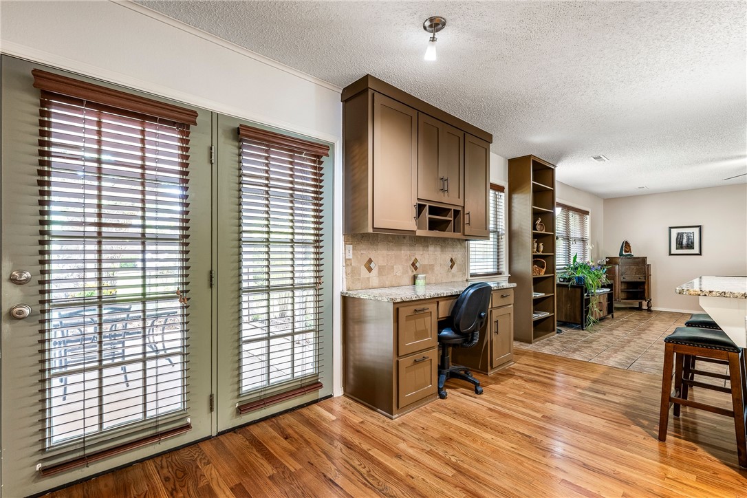 Strawberry Hill Sub - Residential Lease