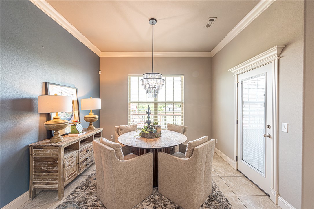 Waterford Estates At Hissom Ranch - Residential