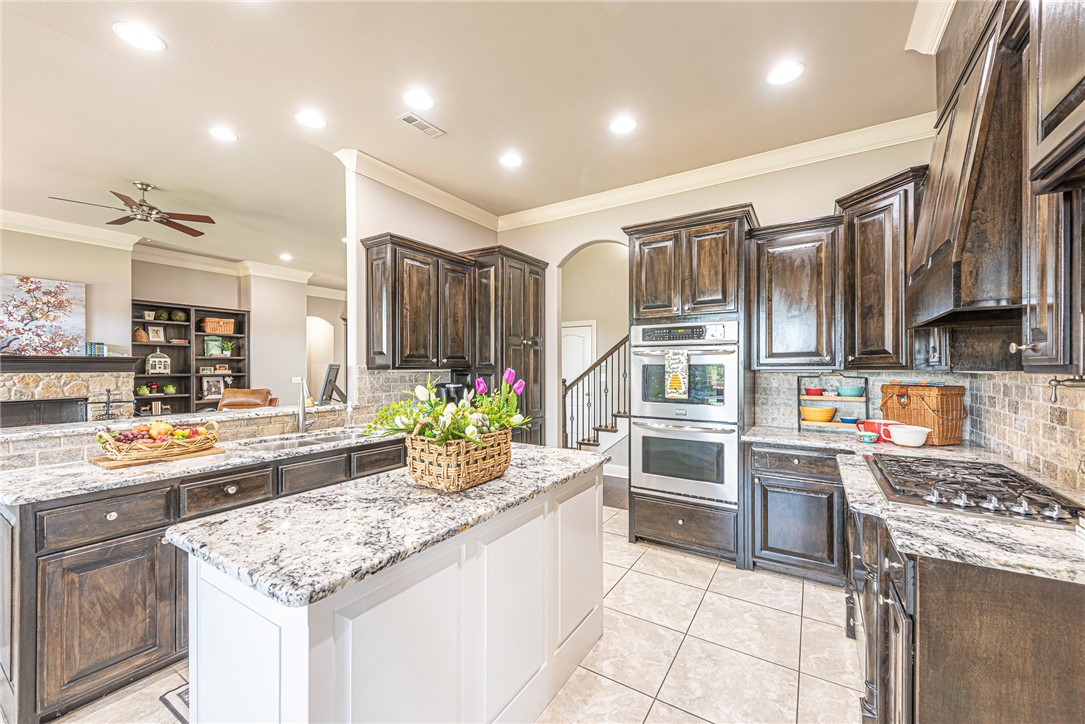 Waterford Estates At Hissom Ranch - Residential