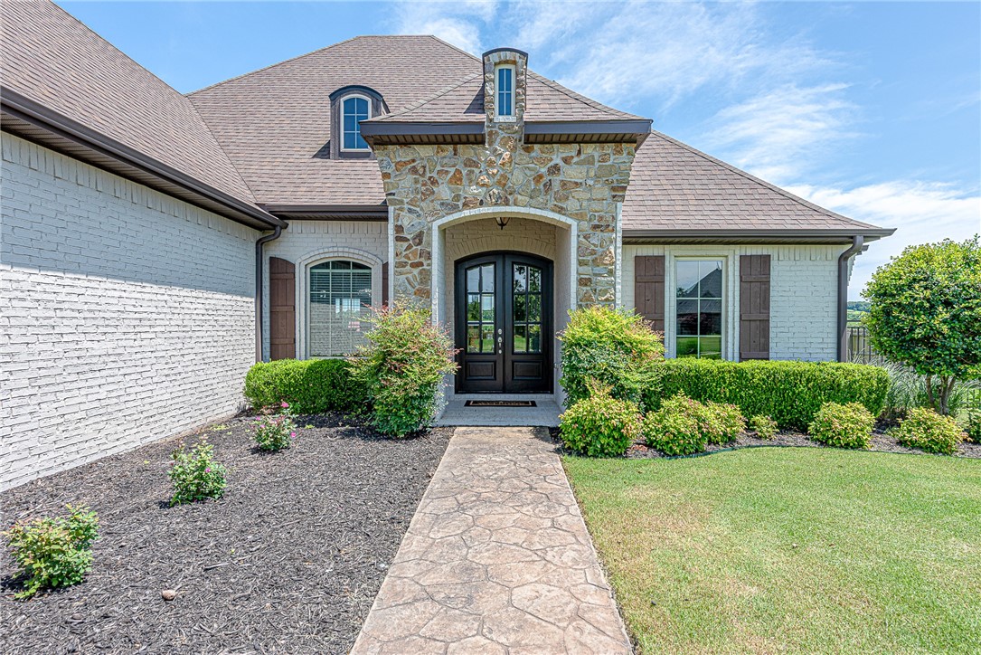 Waterford Estates At Hissom Ranch - Residential