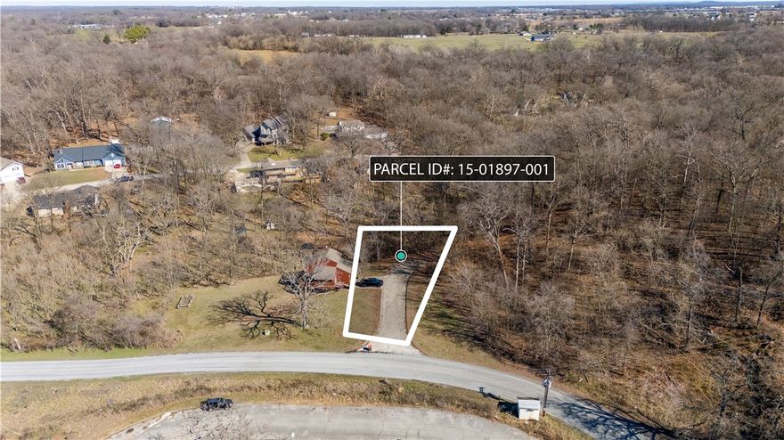 Not a buildable lot and can be sold with the purchase of Parcel 15-01895-000 (MLS 1297692).