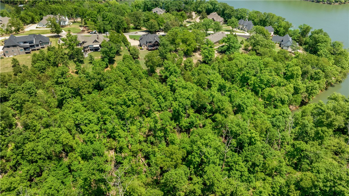 Estates Of Lakeway - Residential