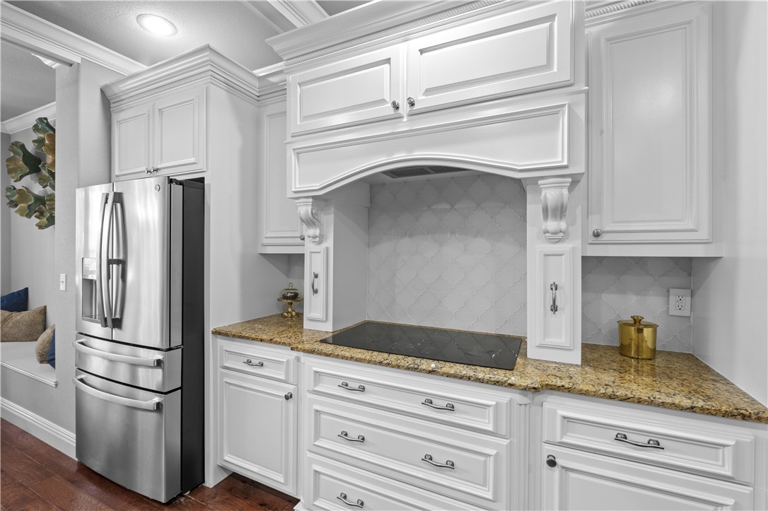 Estates Of Lakeway - Residential