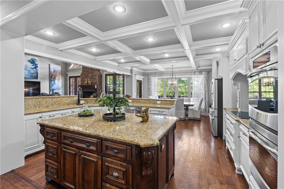 Estates Of Lakeway - Residential