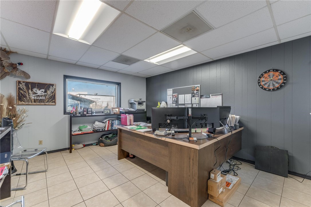 Springdale Outlots - Commercial Lease