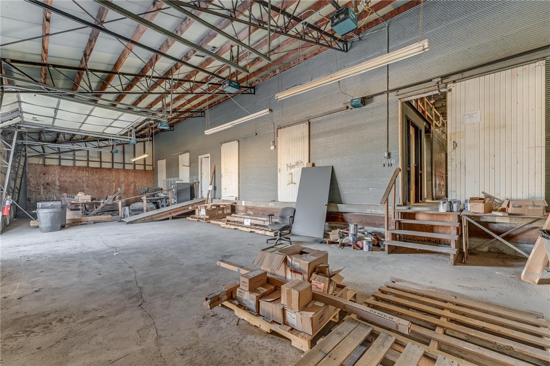 Springdale Outlots - Commercial Lease