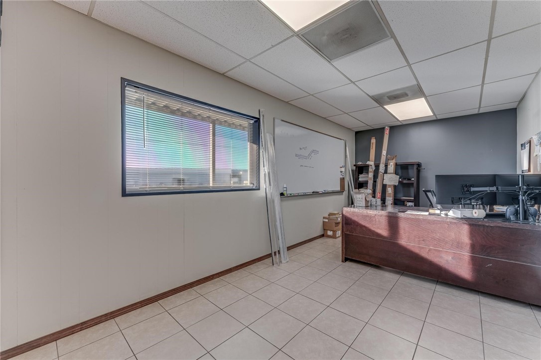 Springdale Outlots - Commercial Lease