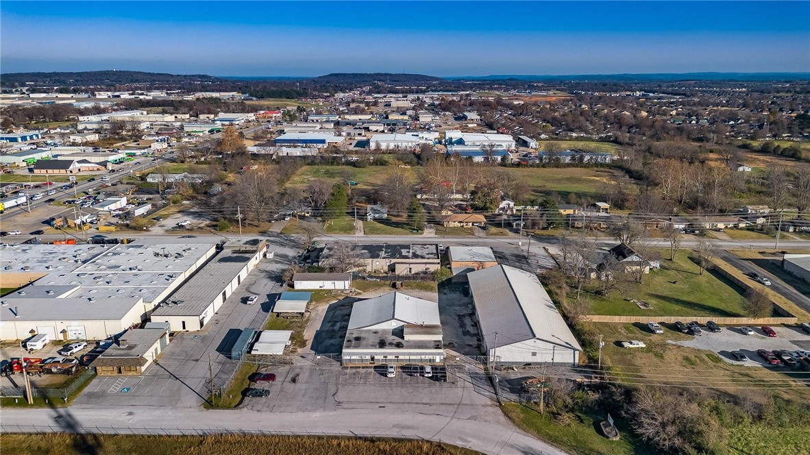 Springdale Outlots - Commercial Lease