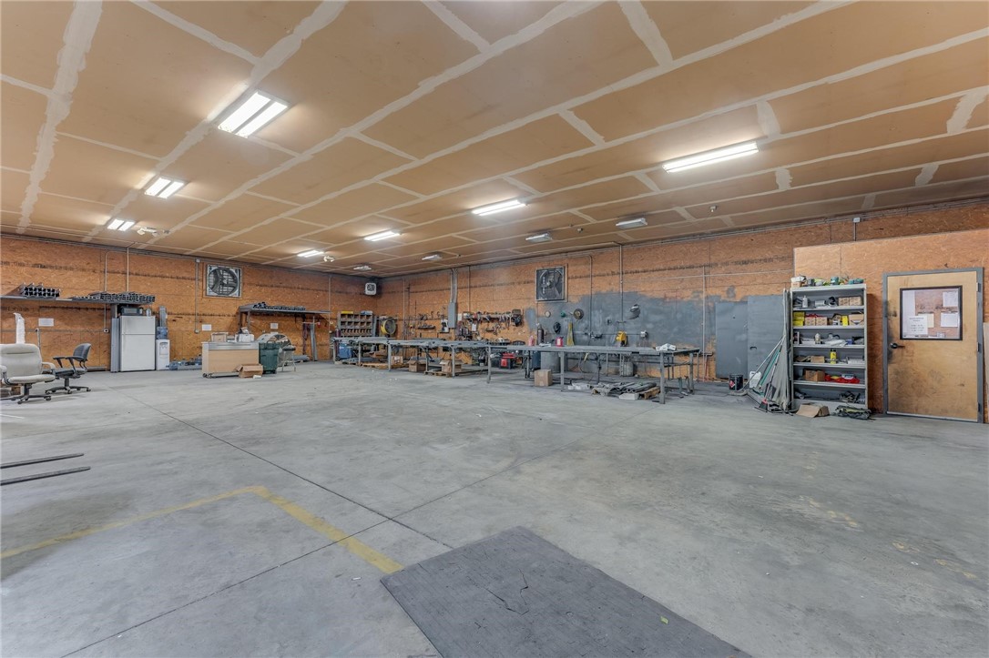 Springdale Outlots - Commercial Lease