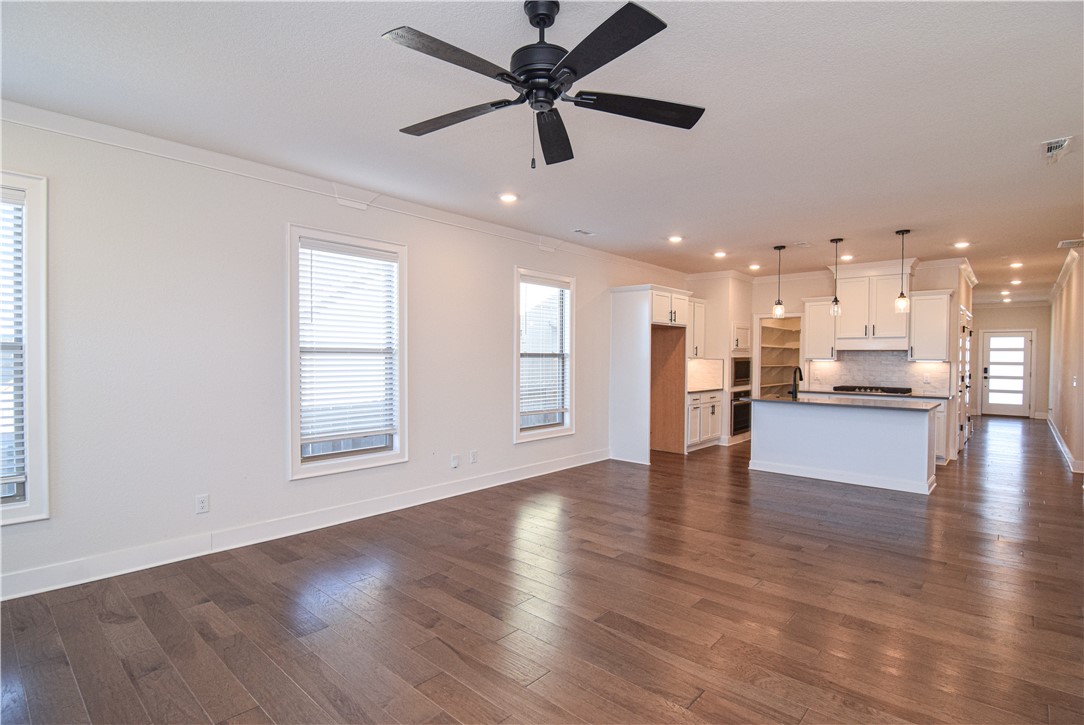 Seminole Park Sub Rogers - Residential