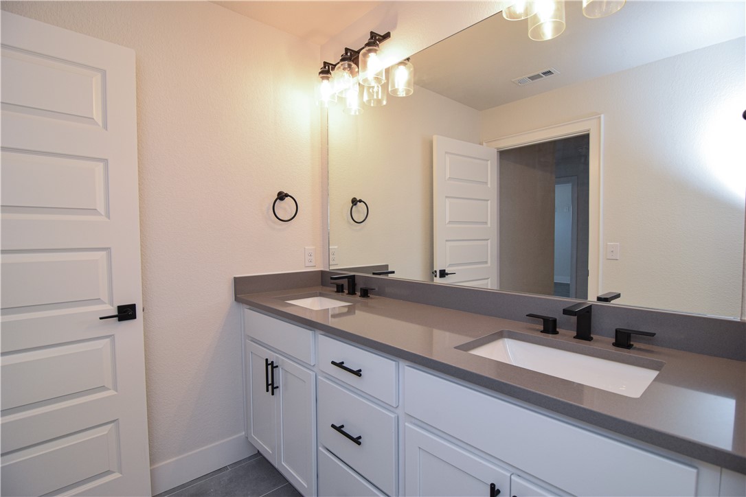 Seminole Park Sub Rogers - Residential