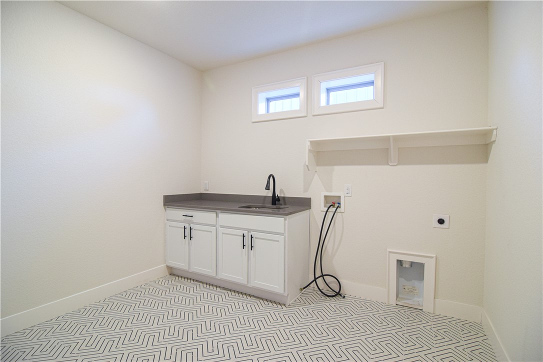 Seminole Park Sub Rogers - Residential