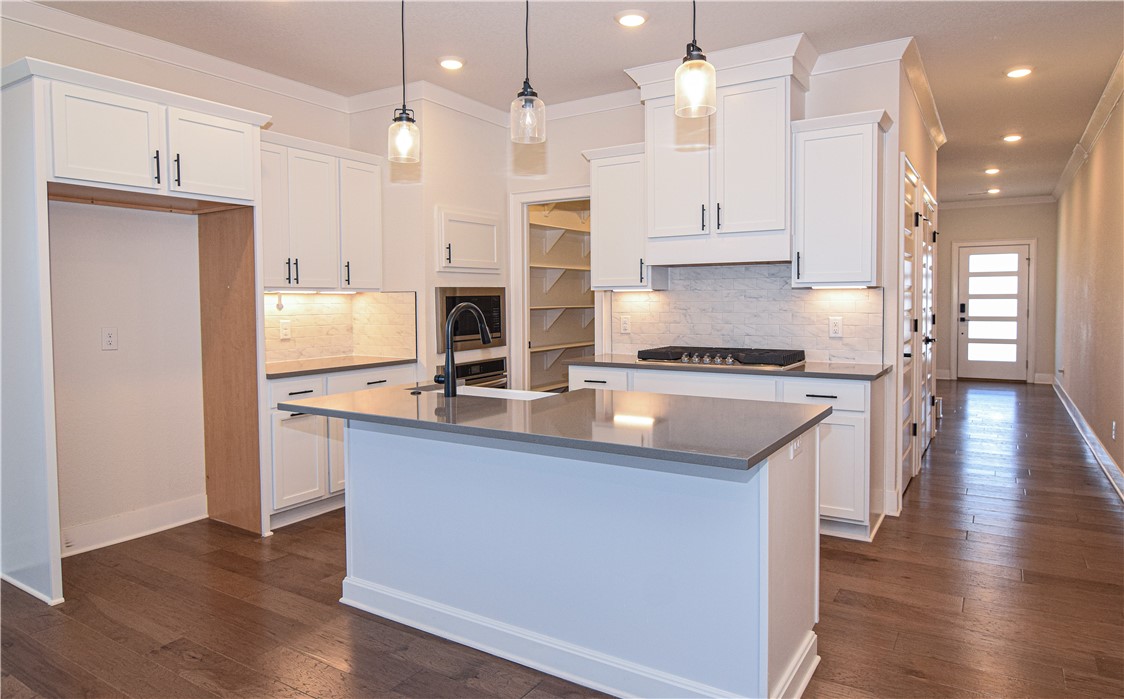 Seminole Park Sub Rogers - Residential