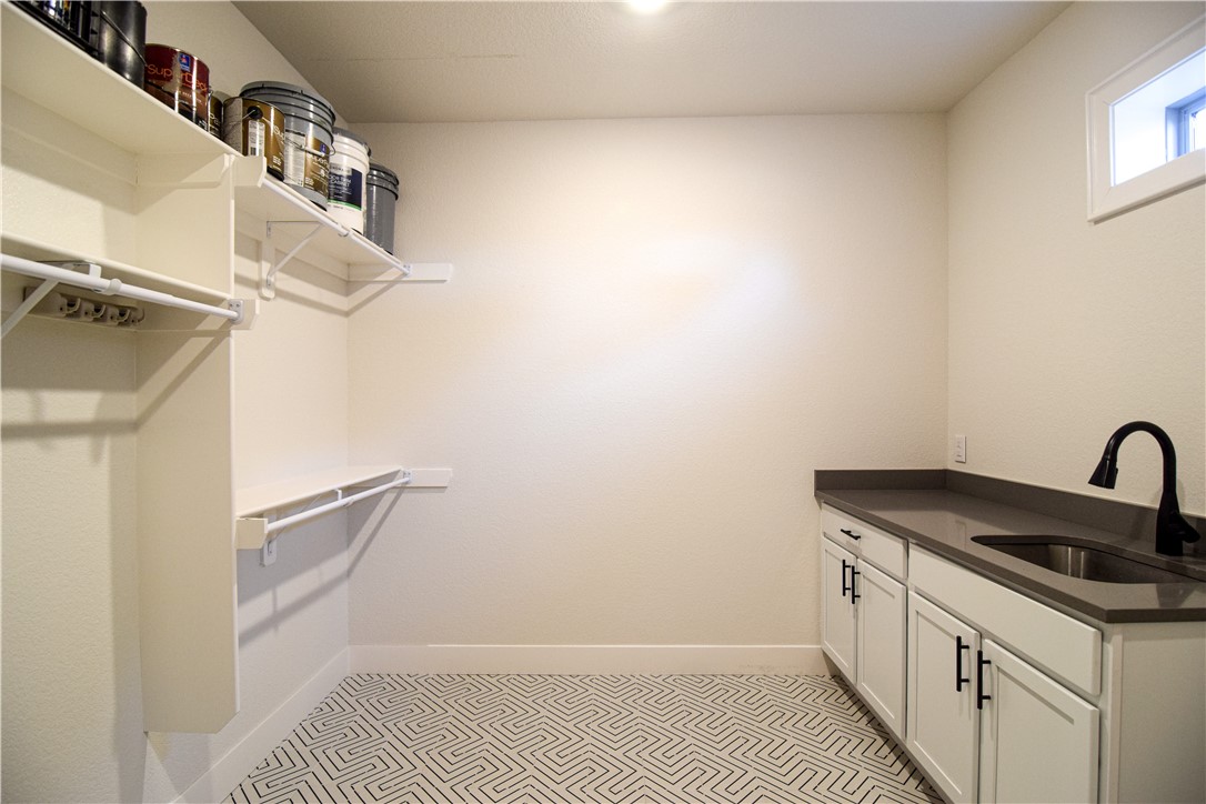 Seminole Park Sub Rogers - Residential