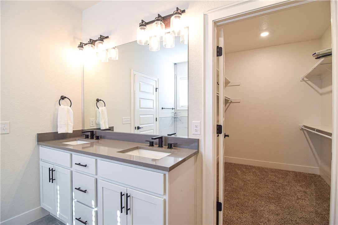 Seminole Park Sub Rogers - Residential