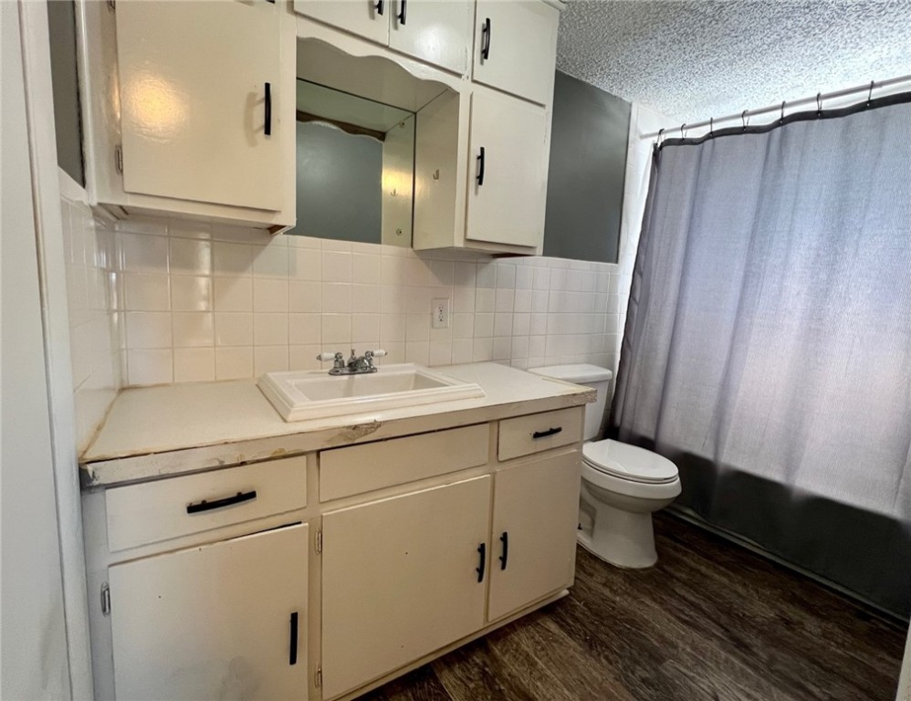 19-18-29-SPRINGDALE - Residential Lease