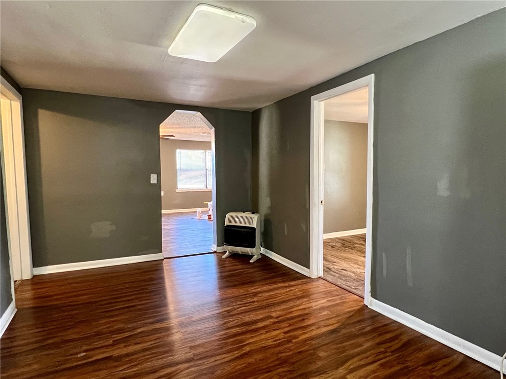 19-18-29-SPRINGDALE - Residential Lease