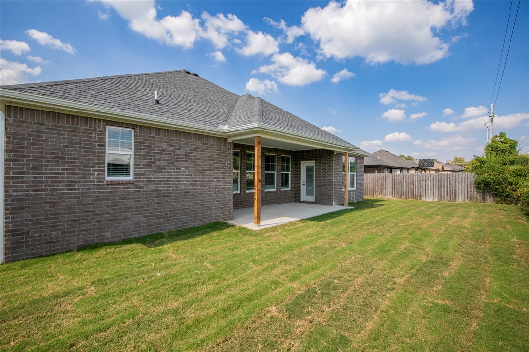 GRAND ESTATES PH 1-GENTRY - Residential