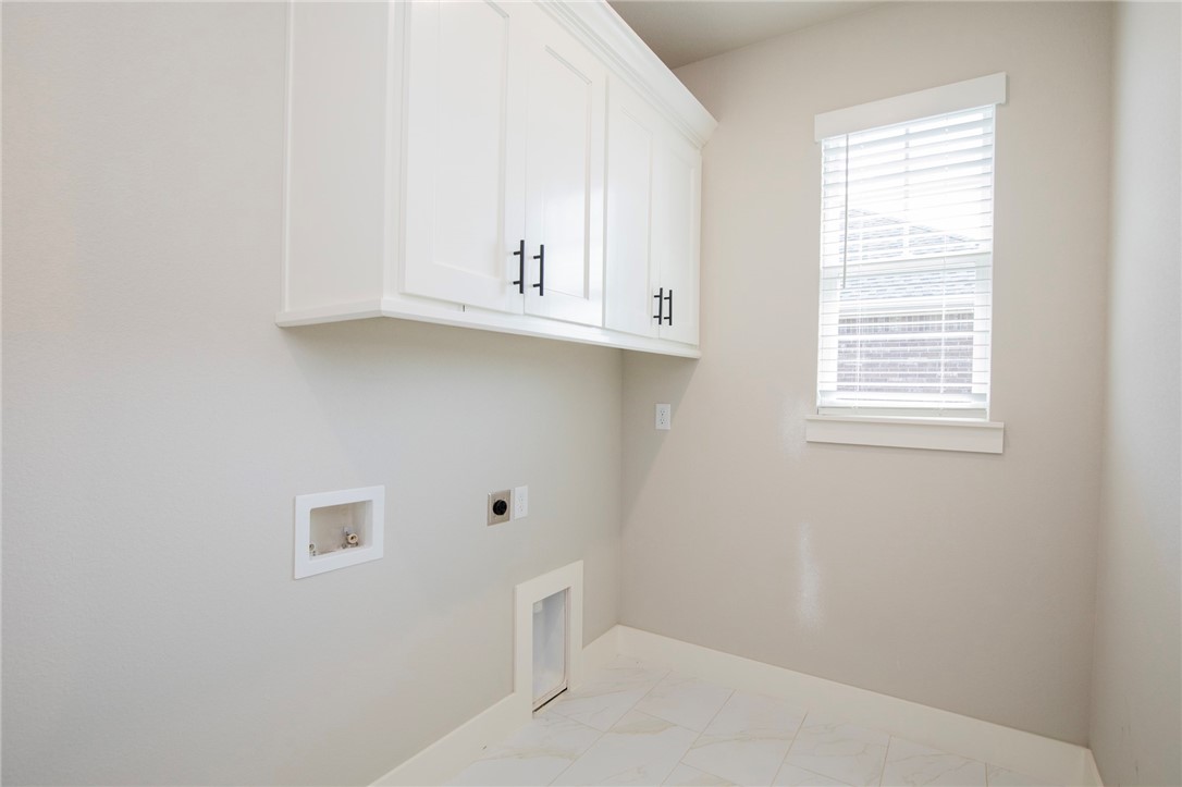 GRAND ESTATES PH 1-GENTRY - Residential