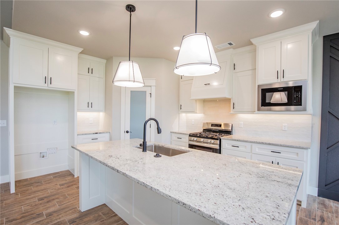 GRAND ESTATES PH 1-GENTRY - Residential