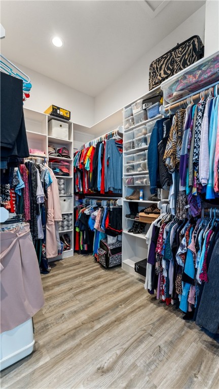 Michael E James Pls 985 Tr - Residential