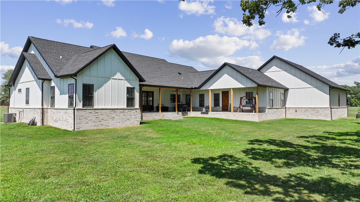 Michael E James Pls 985 Tr - Residential