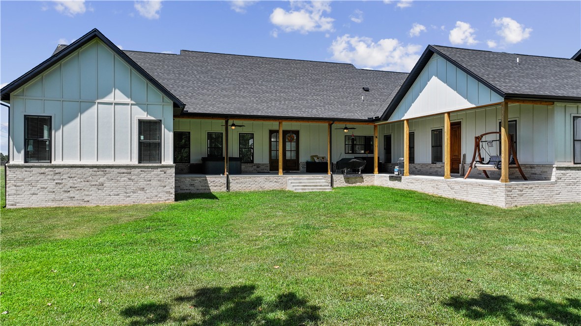 Michael E James Pls 985 Tr - Residential