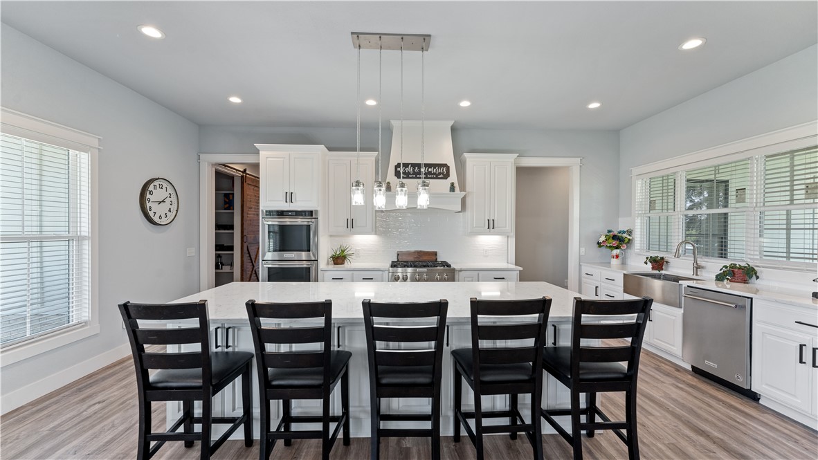 Michael E James Pls 985 Tr - Residential