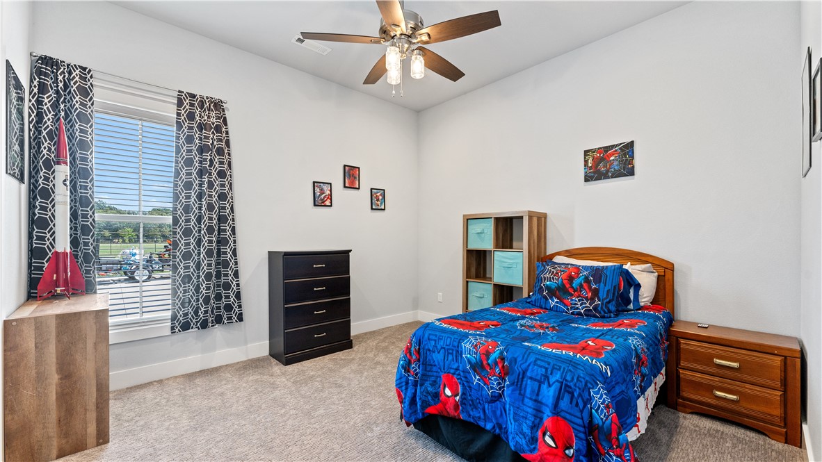 Michael E James Pls 985 Tr - Residential