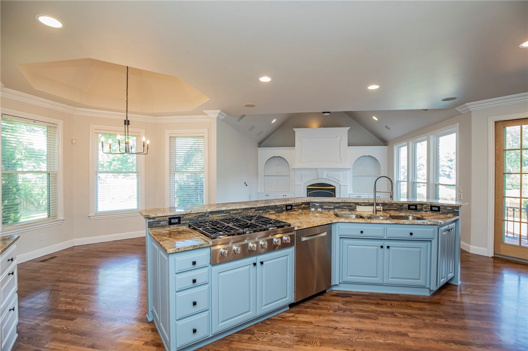 Manors On Blossom Way Crk Ph 1-Rogers - Residential