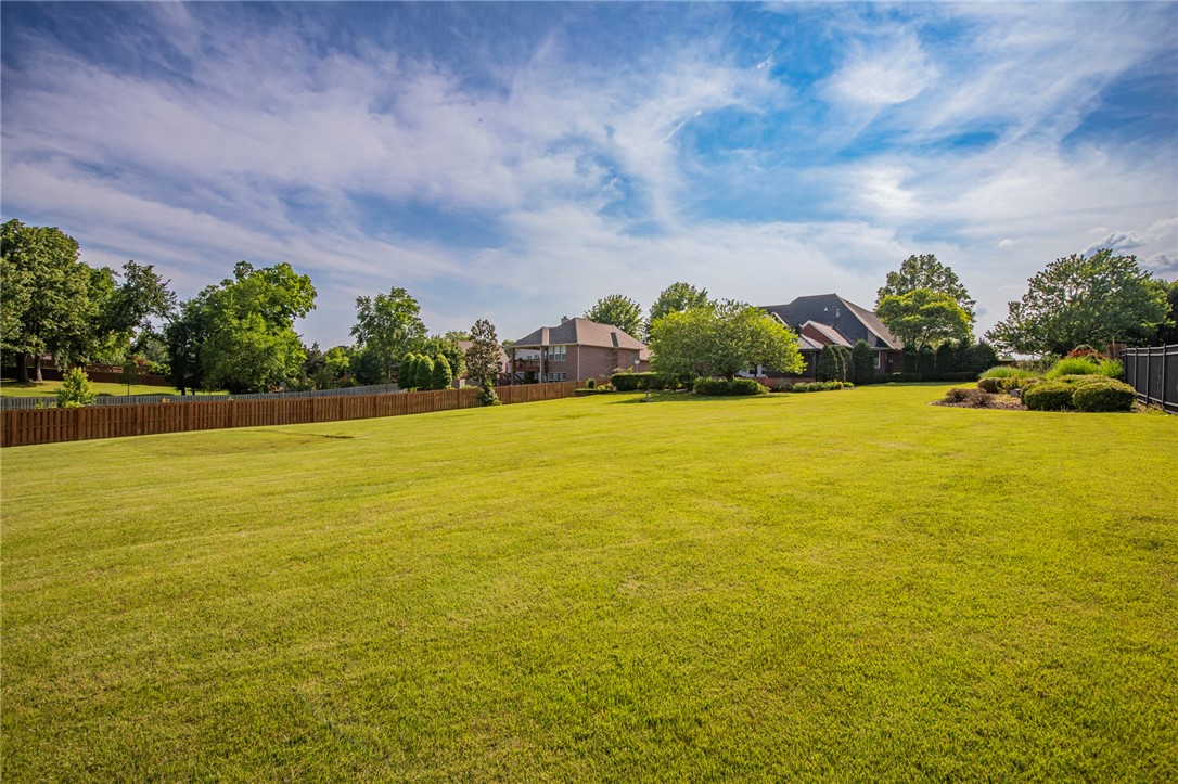 Manors On Blossom Way Crk Ph 1-Rogers - Residential