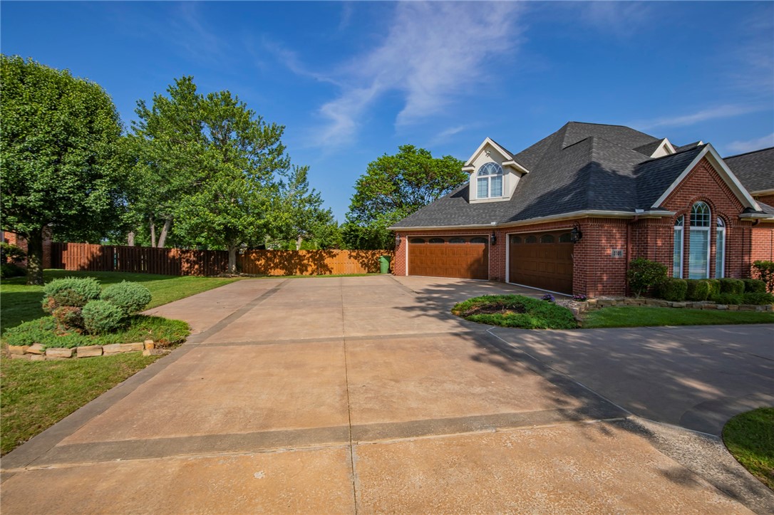 Manors On Blossom Way Crk Ph 1-Rogers - Residential