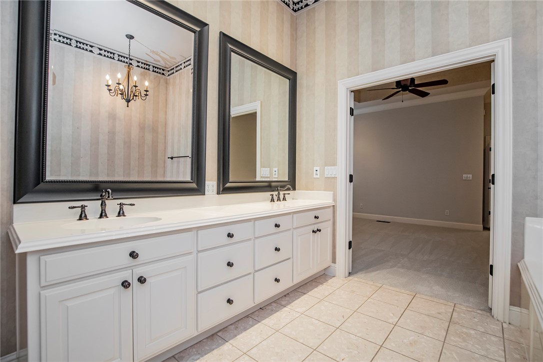 Manors On Blossom Way Crk Ph 1-Rogers - Residential