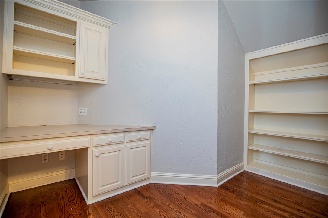 Manors On Blossom Way Crk Ph 1-Rogers - Residential