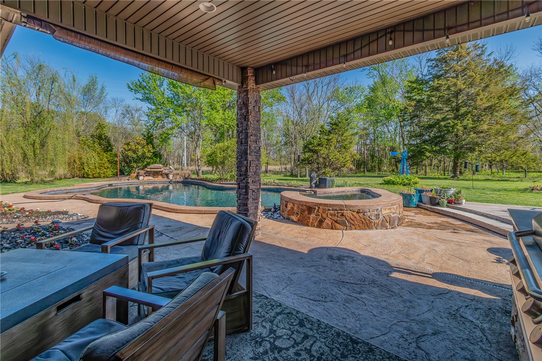 Stone Meadow Estates Bentonville - Residential