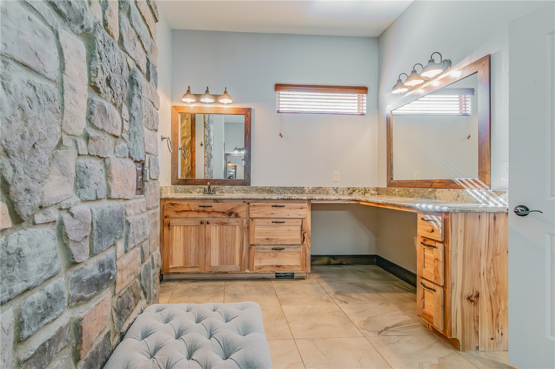 Stone Meadow Estates Bentonville - Residential