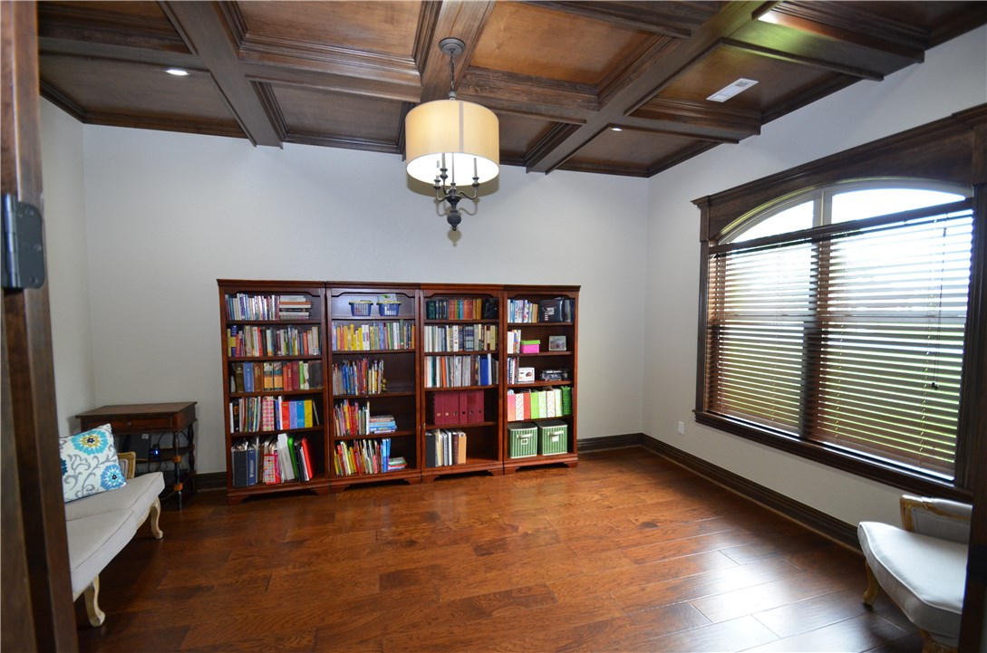 Ridgewood Sub Cave Spgs - Residential