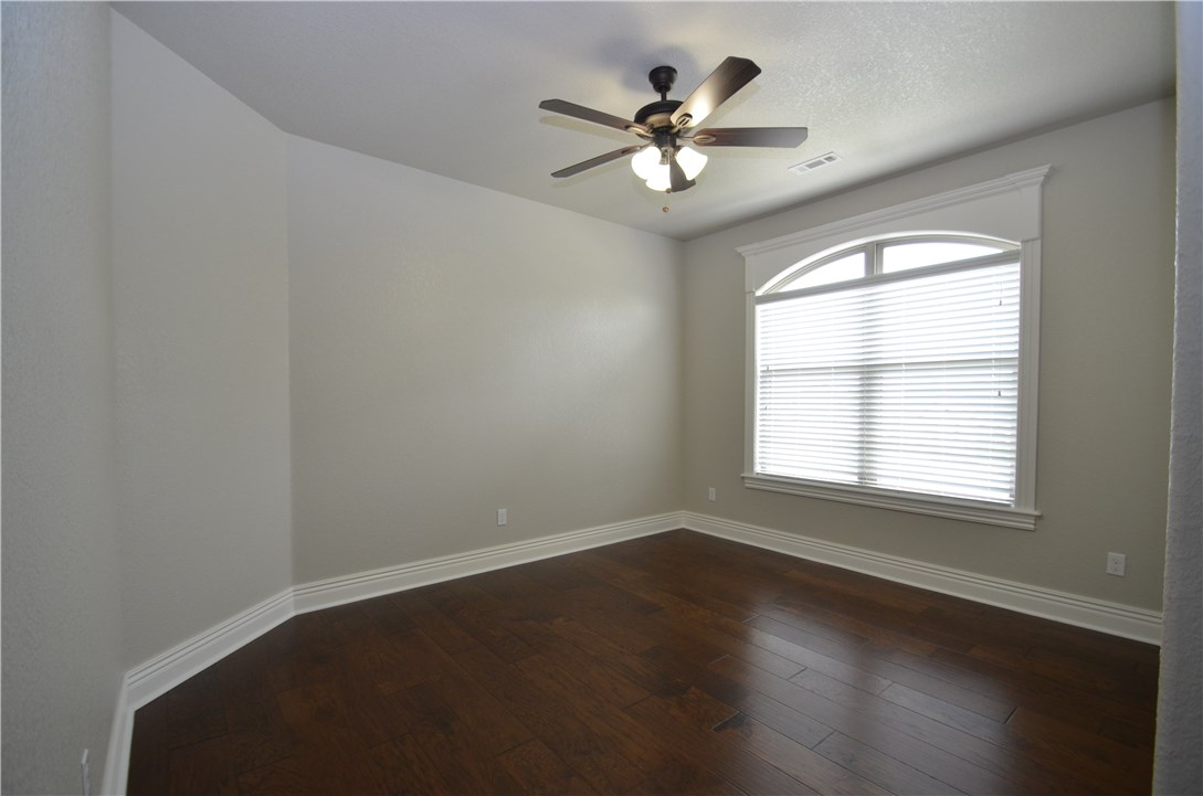 Ridgewood Sub Cave Spgs - Residential